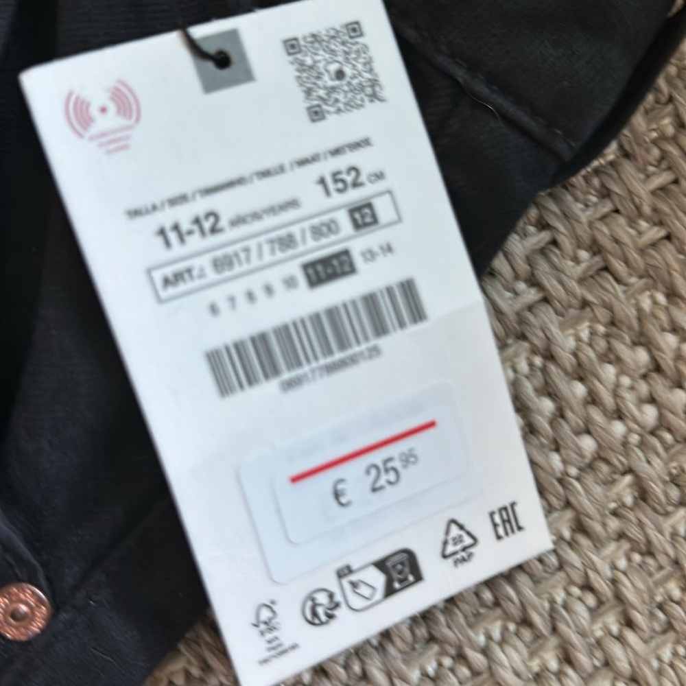 Zara Black Cargo Pants - Picture 2 of 11